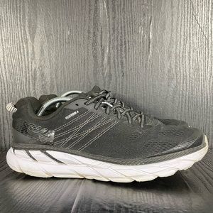 HOKA ONE ONE CLIFTON 6 Men’s size 11.5